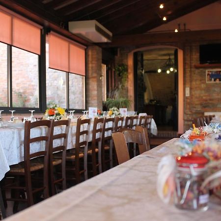 Agriturismo Le Casette Кастельветро-ді-Модена Екстер'єр фото